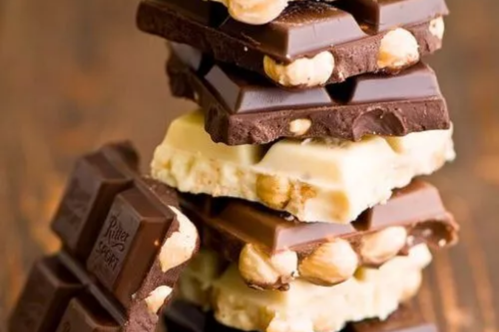tablette de chocolat noir, blanc et au lait; le Grand Goûter, le Chocolat des Français